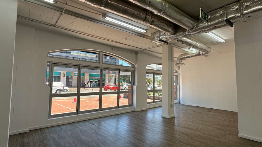 Commercial Property for Sale in Green Point Western Cape